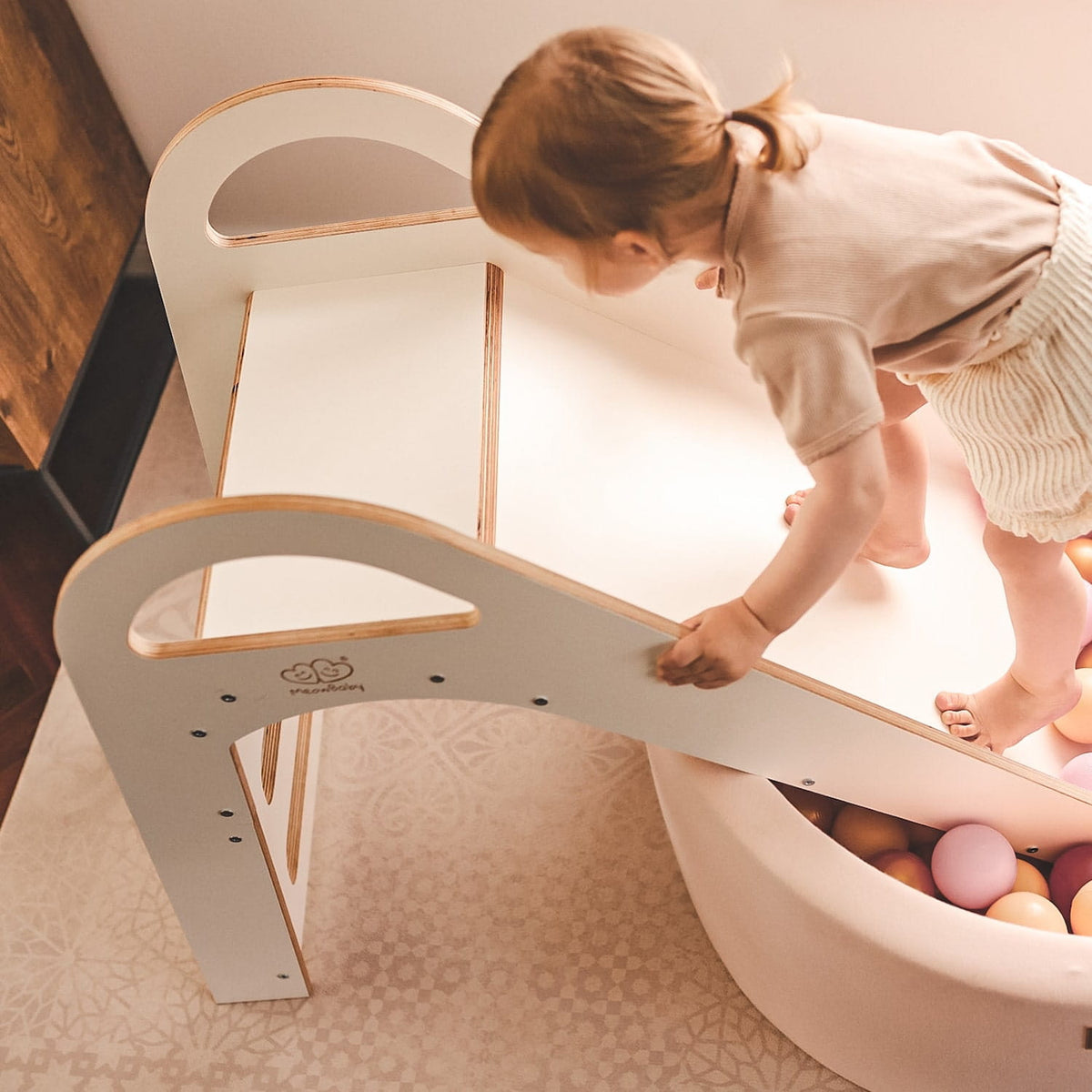 MeowBaby Wooden Indoor Slide, Scandi – White