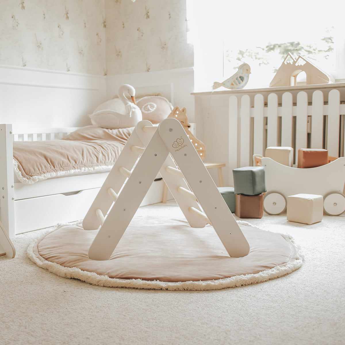 MeowBaby Wooden Climbing Ladder with Slide – White