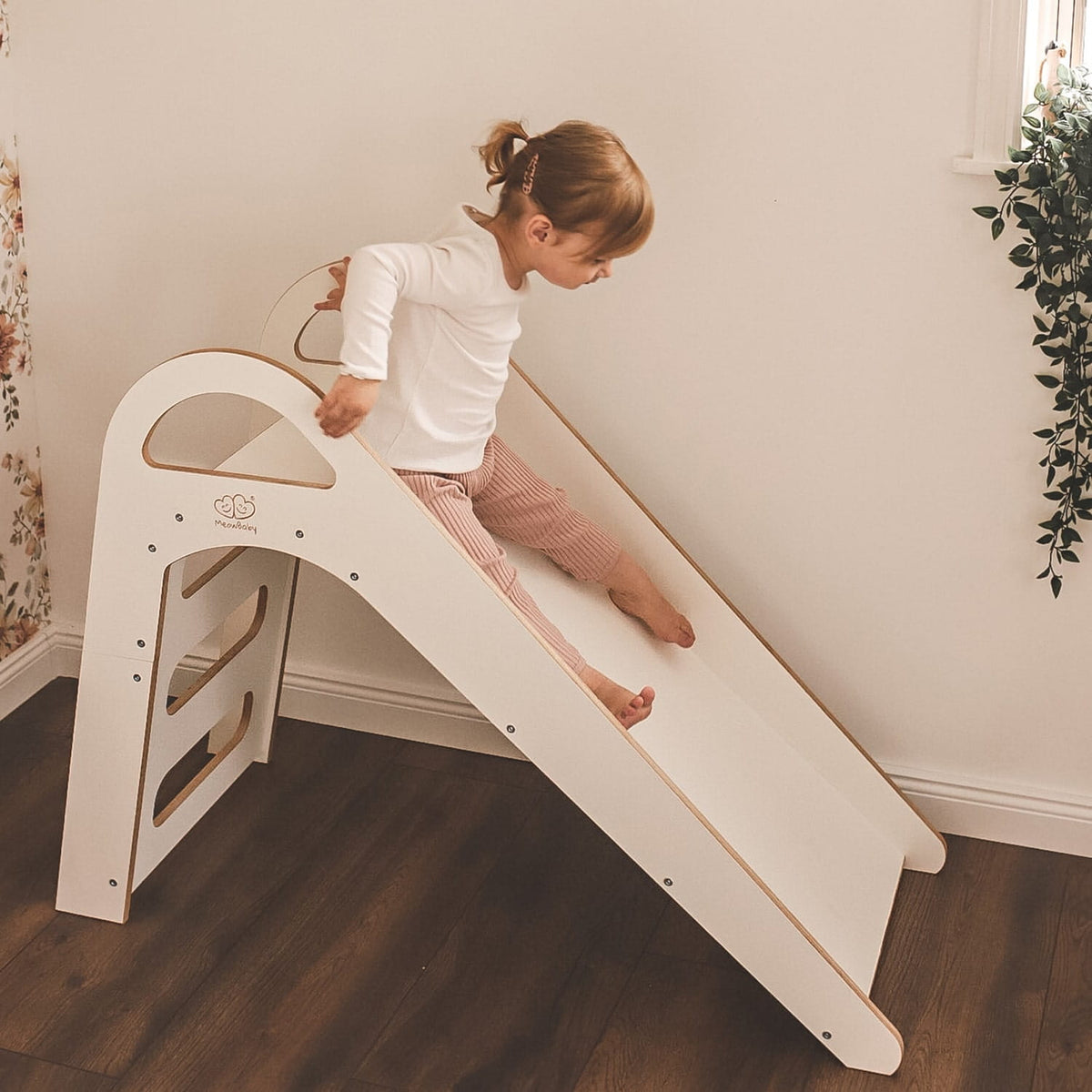 MeowBaby Wooden Indoor Slide, Scandi – White